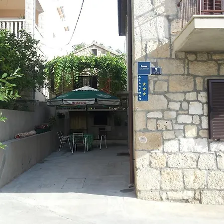 Ranka Apartment Postira