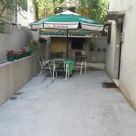 Ranka Apartment *